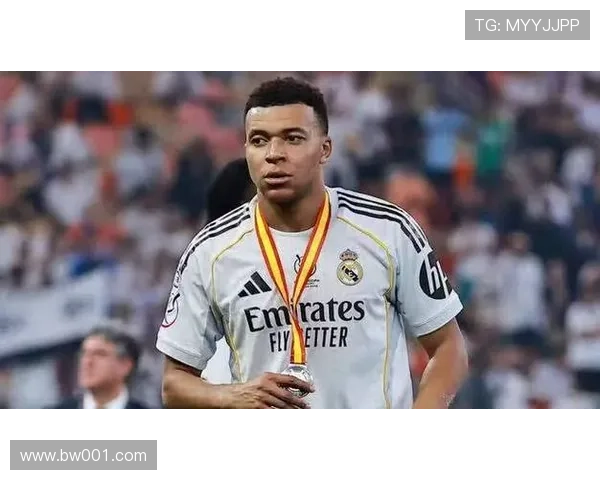 失利12小时后皇马复训姆巴佩